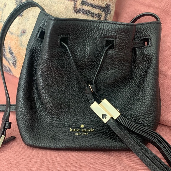 Kate Spade Crossbody - Picture 1 of 3